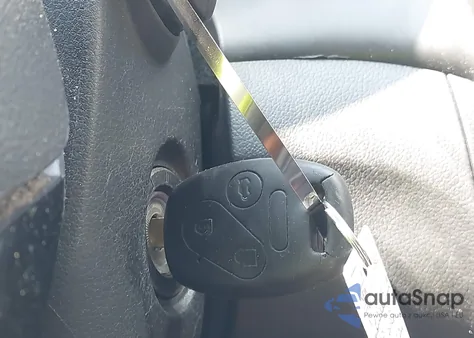 2013 Honda Civic Lx z USA, uszkodzony, nr VIN 2HGFB2F58DH512885